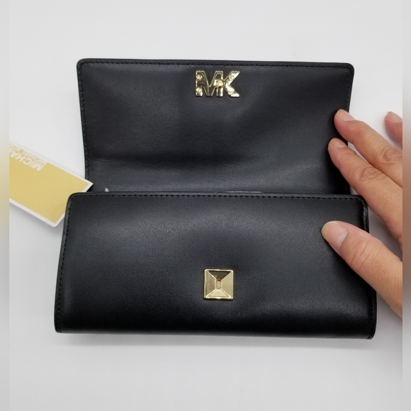 NWT Michael Kors Black Large Travel Carryall Leather Wallet Billfold Coin - Picture 8 of 13